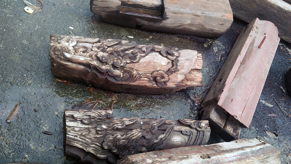 Vẻ đẹp của ngôi đình 300 năm tuổi trước ngày bị 'bức tử' ảnh 9