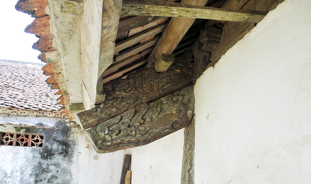 Vẻ đẹp của ngôi đình 300 năm tuổi trước ngày bị 'bức tử' ảnh 7