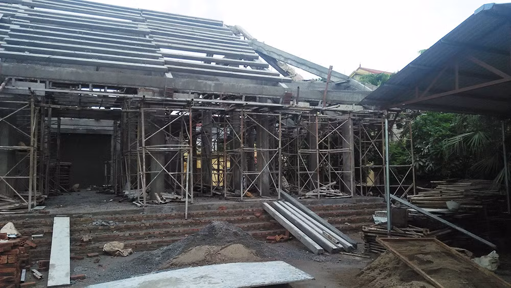 Vẻ đẹp của ngôi đình 300 năm tuổi trước ngày bị 'bức tử' ảnh 8