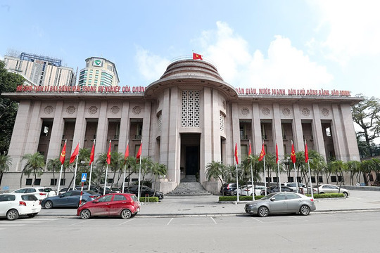 Ngân hàng Nhà nước ngưng hiệu lực một số quy định cho vay của Thông tư 06. Ngân hàng Nhà nước ngưng hiệu lực một số quy định cho vay của Thông tư 06.