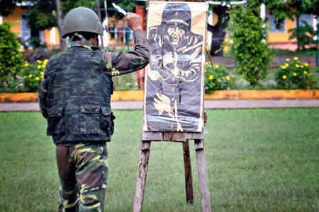 Phi dao bách phát bách trúng