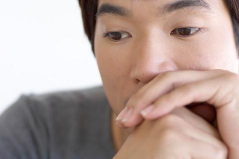 Am anh vi bi mat an giau trong can phong chua do cua vo