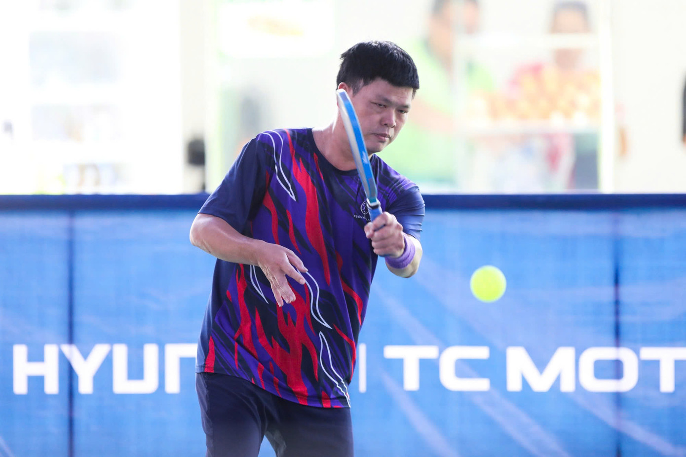 Chung kết đơn nam chuyên nghiệp (trên 35 tuổi) giữa hai tay vợt Ngô Đức Dương và Trần Mai Lâm.