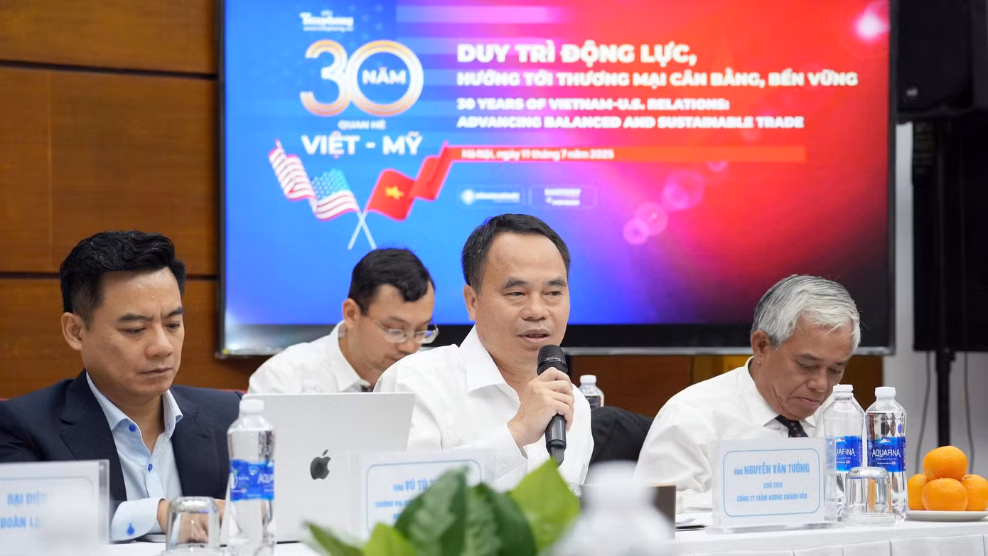 Ông Nguyễn Văn Tưởng - Chủ tịch Công ty Trầm hương Khánh Hòa. Ông Nguyễn Văn Tưởng - Chủ tịch Công ty Trầm hương Khánh Hòa.