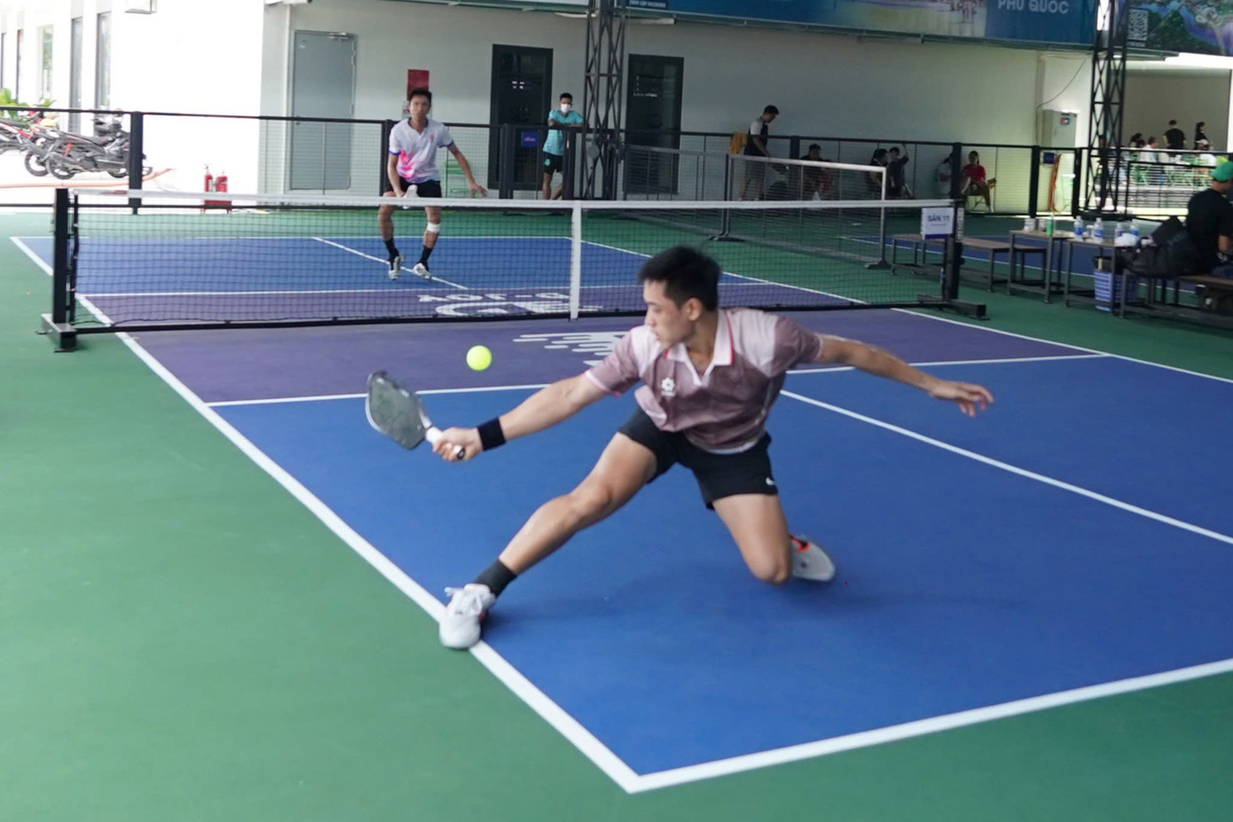 Xác định nhiều cặp chung kết sau ngày thi đấu thứ nhất Giải Pickleball Việt Nam 2025 ảnh 101 Xác định nhiều cặp chung kết sau ngày thi đấu thứ nhất Giải Pickleball Việt Nam 2025 ảnh 101