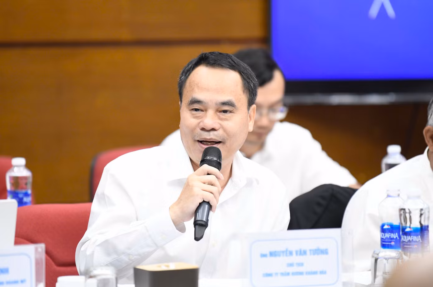 Ông Nguyễn Văn Tưởng - Chủ tịch Công ty Trầm hương Khánh Hòa. Ông Nguyễn Văn Tưởng - Chủ tịch Công ty Trầm hương Khánh Hòa.