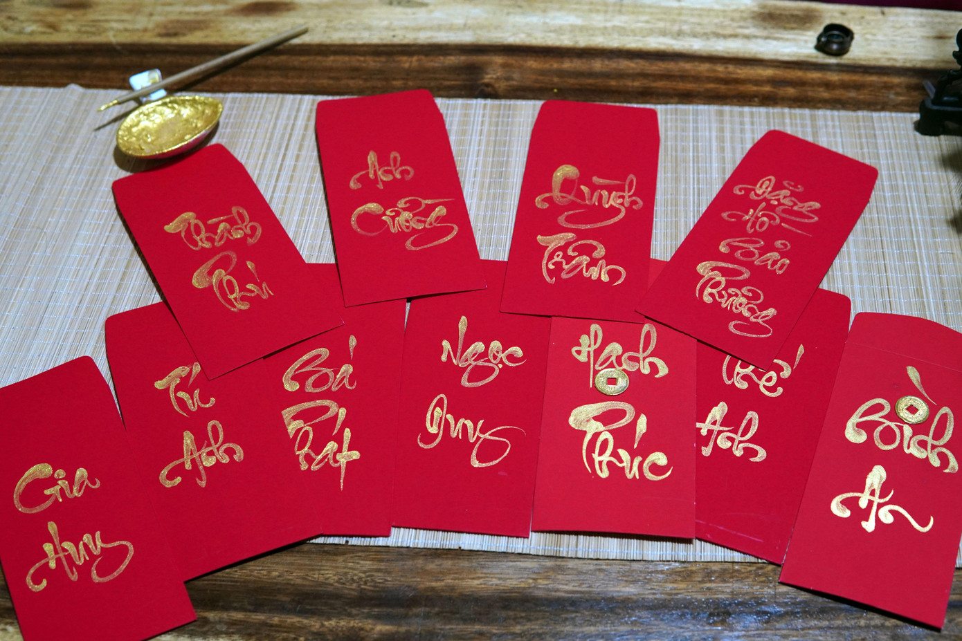 Hiện Kiều Trâm đang sở hữu một trang bán thư pháp online. Trâm thường nhận viết bao lì xì là chủ yếu, mỗi chiếc có giá 10.000 đồng. Cô chia sẻ, sắp tới sẽ mở một triển lãm nhỏ về thư pháp để kỷ niệm 10 năm theo đuổi bộ môn này. Bằng sự nhiệt huyết của tuổi trẻ, cô mong có thể giữ gìn và phát triển nền thư pháp Việt Nam đến rộng rãi mọi người, không kén chọn độ tuổi.