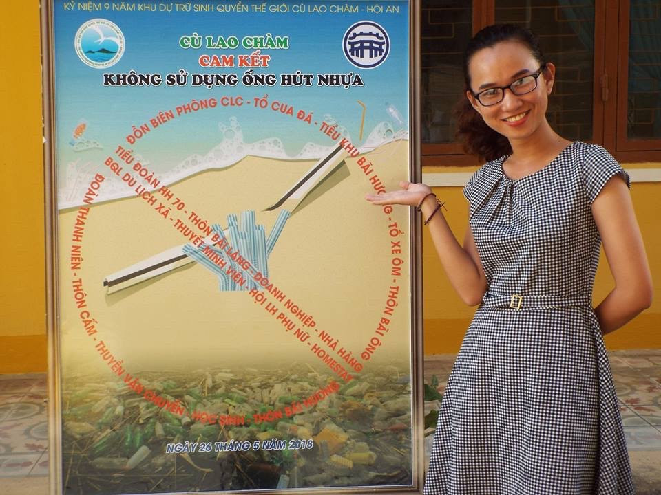 Chính quyền và người dân cùng chung tay bảo vệ môi trường, nói không với túi ni-lon, ống hút nhựa.