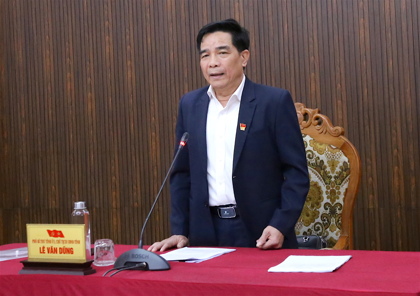 Chủ tịch UBND tỉnh Quảng Nam Lê Văn Dũng yêu cầu triển khai khẩn trương, quyết liệt công việc liên quan sắp xếp, tinh gọn tổ chức bộ máy. Ảnh: Hoài Văn Chủ tịch UBND tỉnh Quảng Nam Lê Văn Dũng yêu cầu triển khai khẩn trương, quyết liệt công việc liên quan sắp xếp, tinh gọn tổ chức bộ máy. Ảnh: Hoài Văn