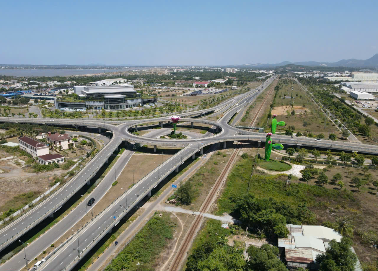 Một góc Chu Lai - Núi Thành.