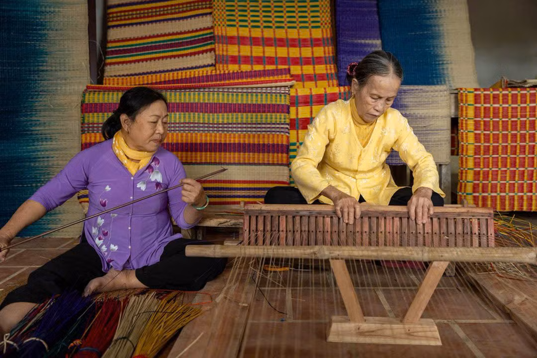 Nghề dệt chiếu lác Kim Bồng, Cẩm Kim đón nhận Bằng công nhận nghề truyền thống tỉnh Quảng Nam Nghề dệt chiếu lác Kim Bồng, Cẩm Kim đón nhận Bằng công nhận nghề truyền thống tỉnh Quảng Nam
