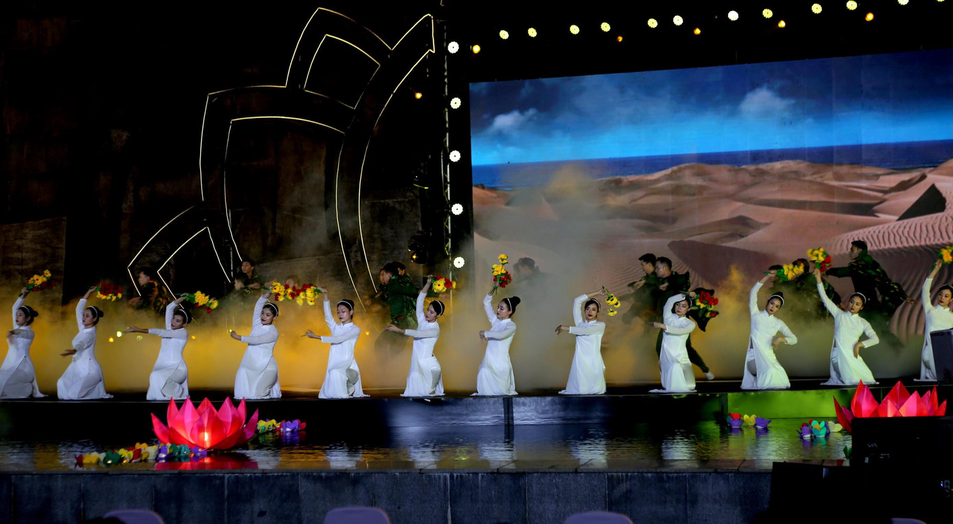 Những hình ảnh tại điểm cầu Quảng Nam.