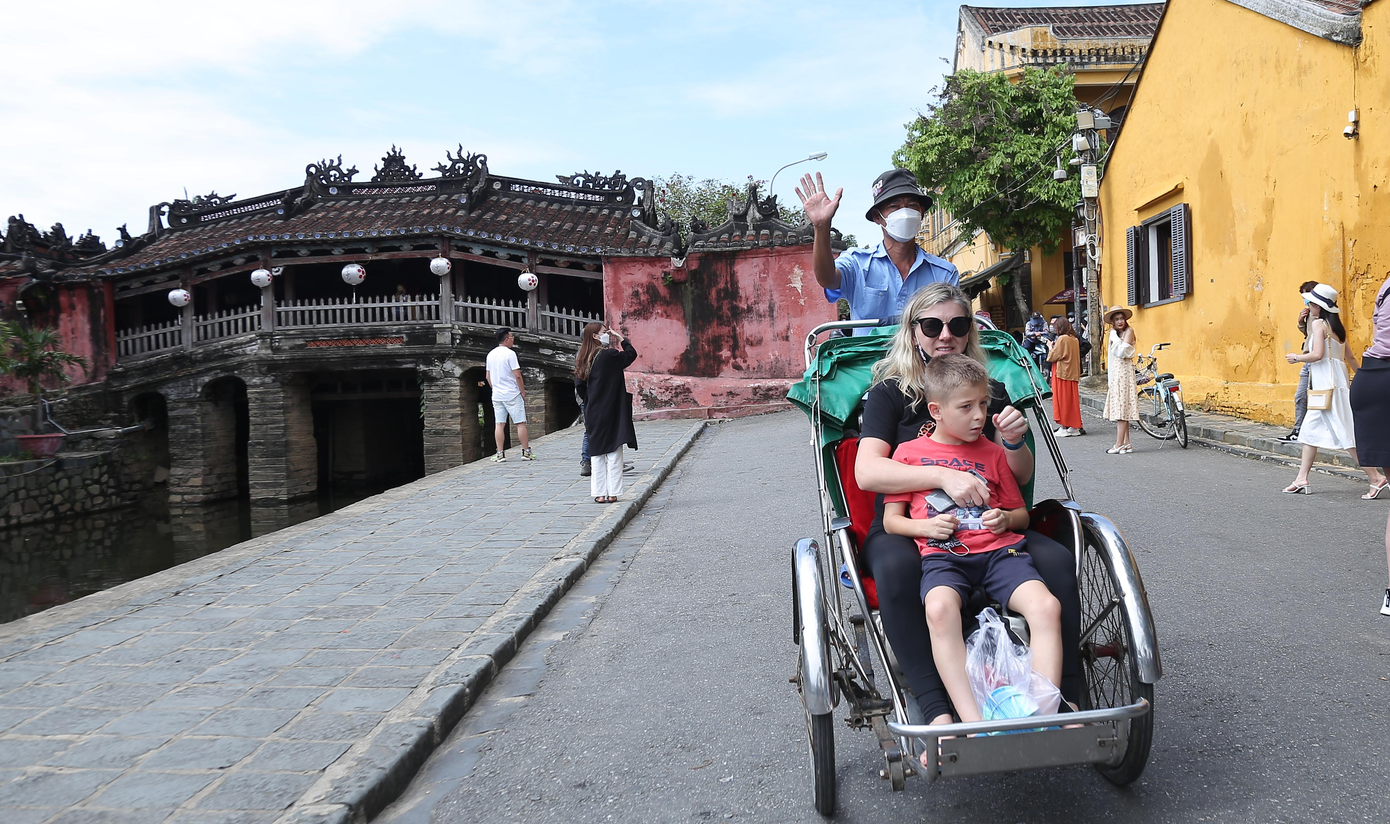 Hội An nhộn nhịp trở lại.