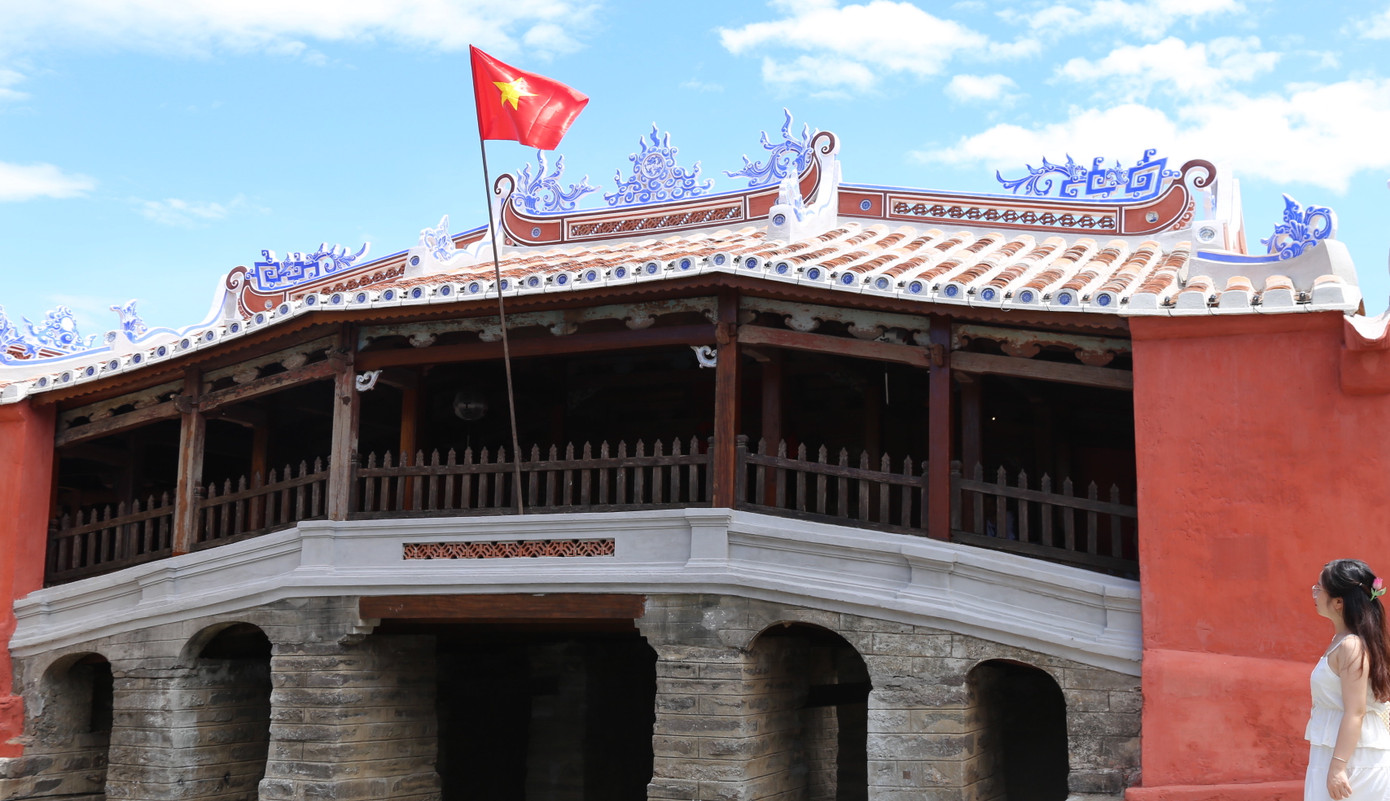 Di tích Chùa Cầu sau trùng tu. Di tích Chùa Cầu sau trùng tu.