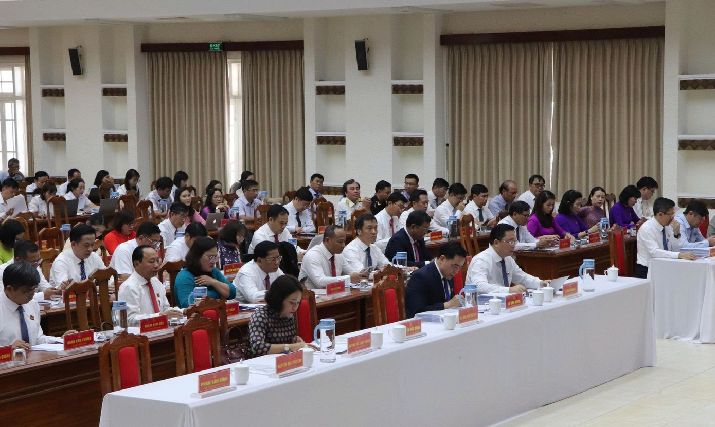 HĐND tỉnh Quảng Nam tổ chức kỳ họp thứ 33 là kỳ họp cuối cùng trước khi sáp nhập với thành phố Đà Nẵng.