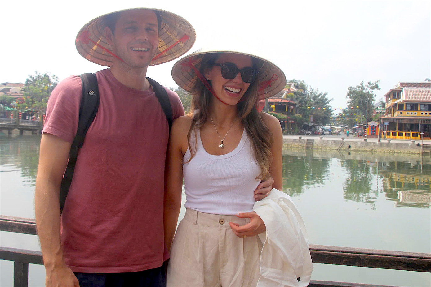 Nhiều du khách cho hay, chọn Hội An là điểm đến để tận hưởng kỳ nghỉ lễ bởi yêu thích phong cảnh phố cổ nhẹ nhàng, ẩm thực ngon và cả người dân phố Hội mến khách. Nhiều du khách cho hay, chọn Hội An là điểm đến để tận hưởng kỳ nghỉ lễ bởi yêu thích phong cảnh phố cổ nhẹ nhàng, ẩm thực ngon và cả người dân phố Hội mến khách.