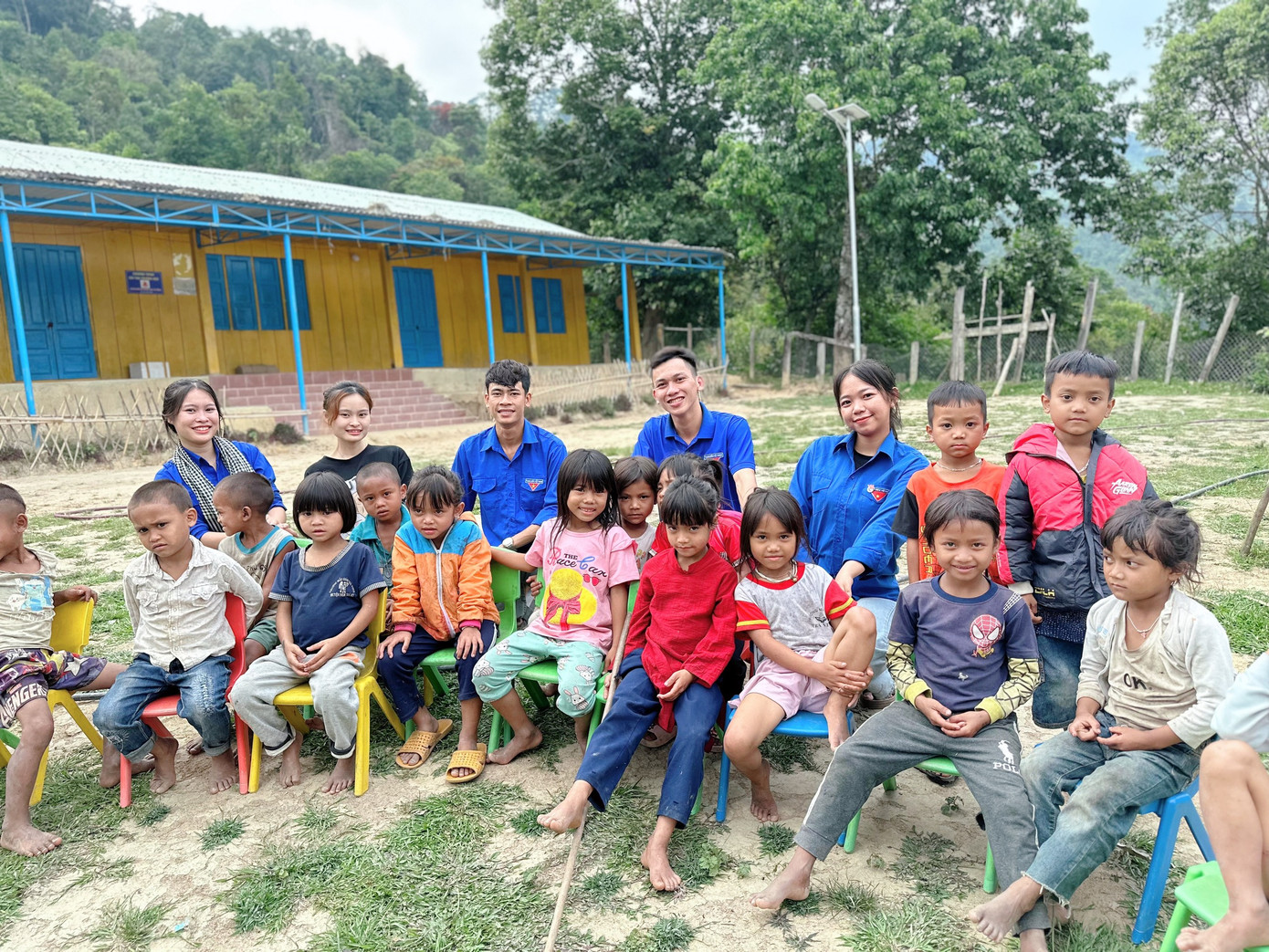 Khoảnh khắc đẹp, ý nghĩa của chuyến tình nguyện hè.