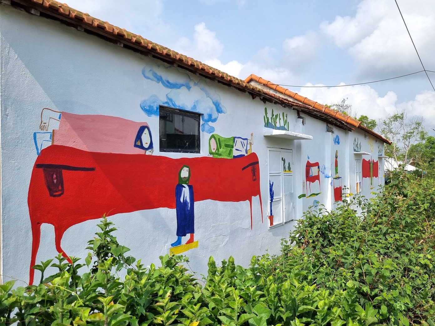 Người dân cho rằng không thể hiểu được họa sĩ vẽ gì, gửi thông điệp gì. Người dân cho rằng không thể hiểu được họa sĩ vẽ gì, gửi thông điệp gì.