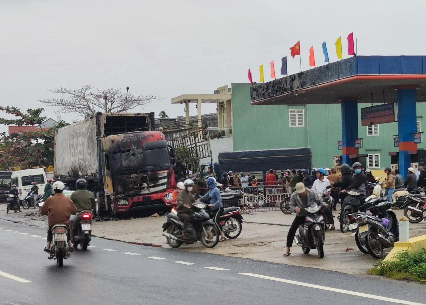 Hiện trường xảy ra vụ cháy. Hiện trường xảy ra vụ cháy.