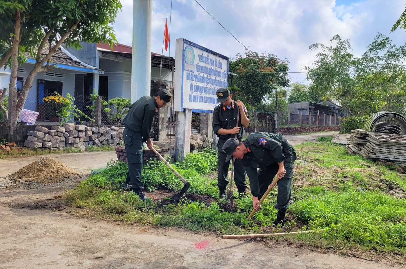 Nhiều hoạt động ý nghĩa được triển khai ngay sau Lễ ra quân.