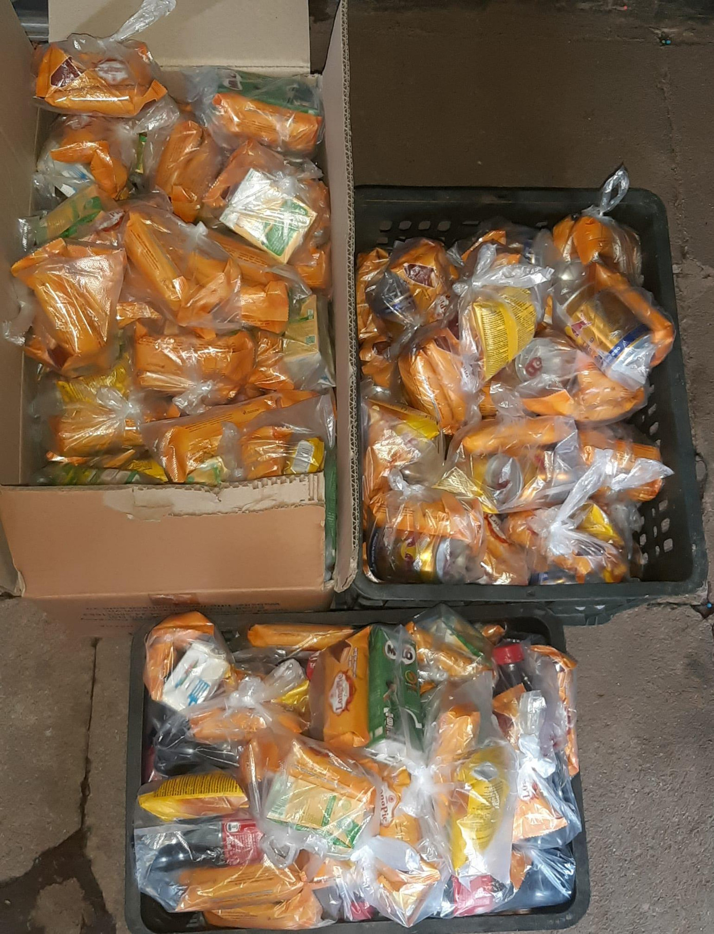 Những phần quả gom góp từ tấm lòng của bà con xứ Quảng