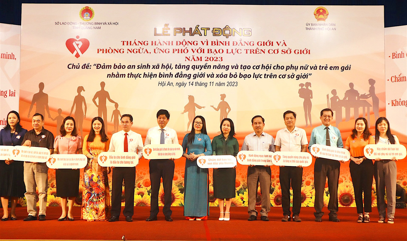 Lễ phát động năm 2023 có chủ đề “Đảm bảo an sinh xã hội, tăng quyền năng và tạo cơ hội cho phụ nữ và trẻ em gái nhằm thực hiện bình đẳng giới và xóa bỏ bạo lực trên cơ sở giới”. Lễ phát động năm 2023 có chủ đề “Đảm bảo an sinh xã hội, tăng quyền năng và tạo cơ hội cho phụ nữ và trẻ em gái nhằm thực hiện bình đẳng giới và xóa bỏ bạo lực trên cơ sở giới”.