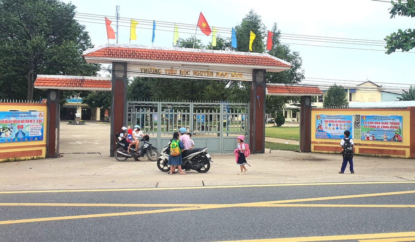 Trường Tiểu học Nguyễn Ngọc Bình (xã Đại Hiệp, huyện Đại Lộc, Quảng Nam) nơi xảy ra sự việc. Trường Tiểu học Nguyễn Ngọc Bình (xã Đại Hiệp, huyện Đại Lộc, Quảng Nam) nơi xảy ra sự việc.