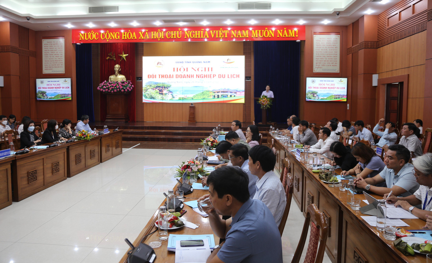 Quảng Nam tổ chức đối thoại với doanh nghiệp du lịch. Ảnh Hoài Văn. Quảng Nam tổ chức đối thoại với doanh nghiệp du lịch. Ảnh Hoài Văn.