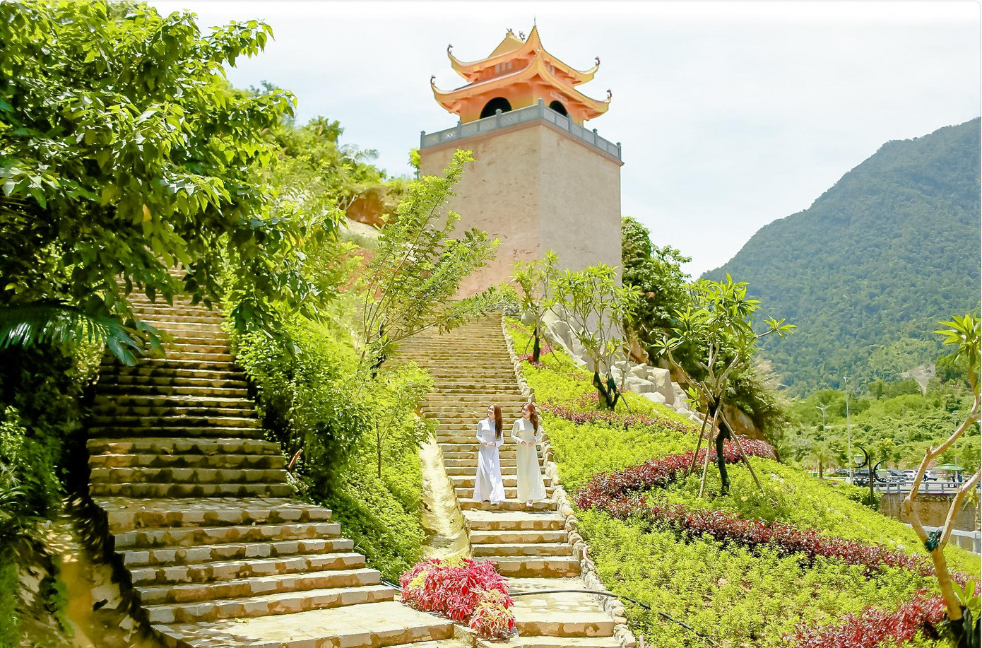 KDL Cổng trời Đông Giang.