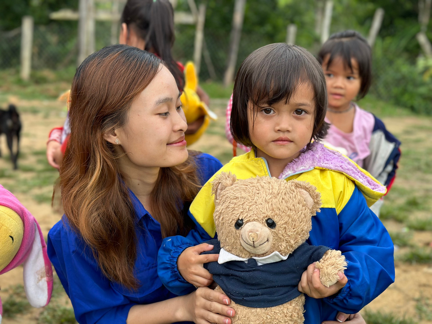 Khoảnh khắc đẹp, ý nghĩa của chuyến tình nguyện hè.