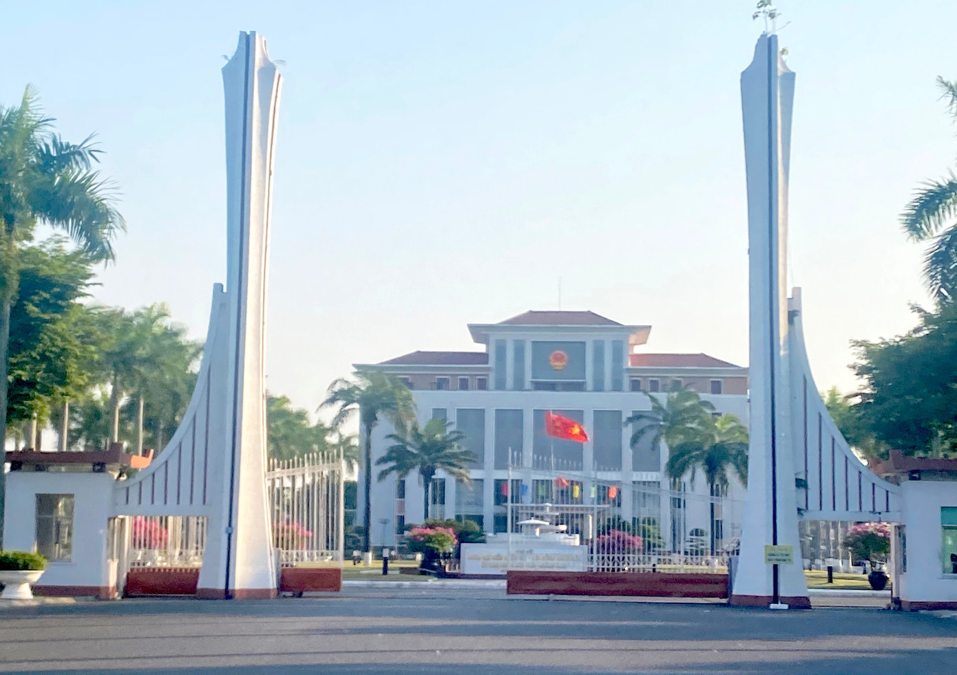 Trụ sở UBND tỉnh Quảng Nam. Trụ sở UBND tỉnh Quảng Nam.