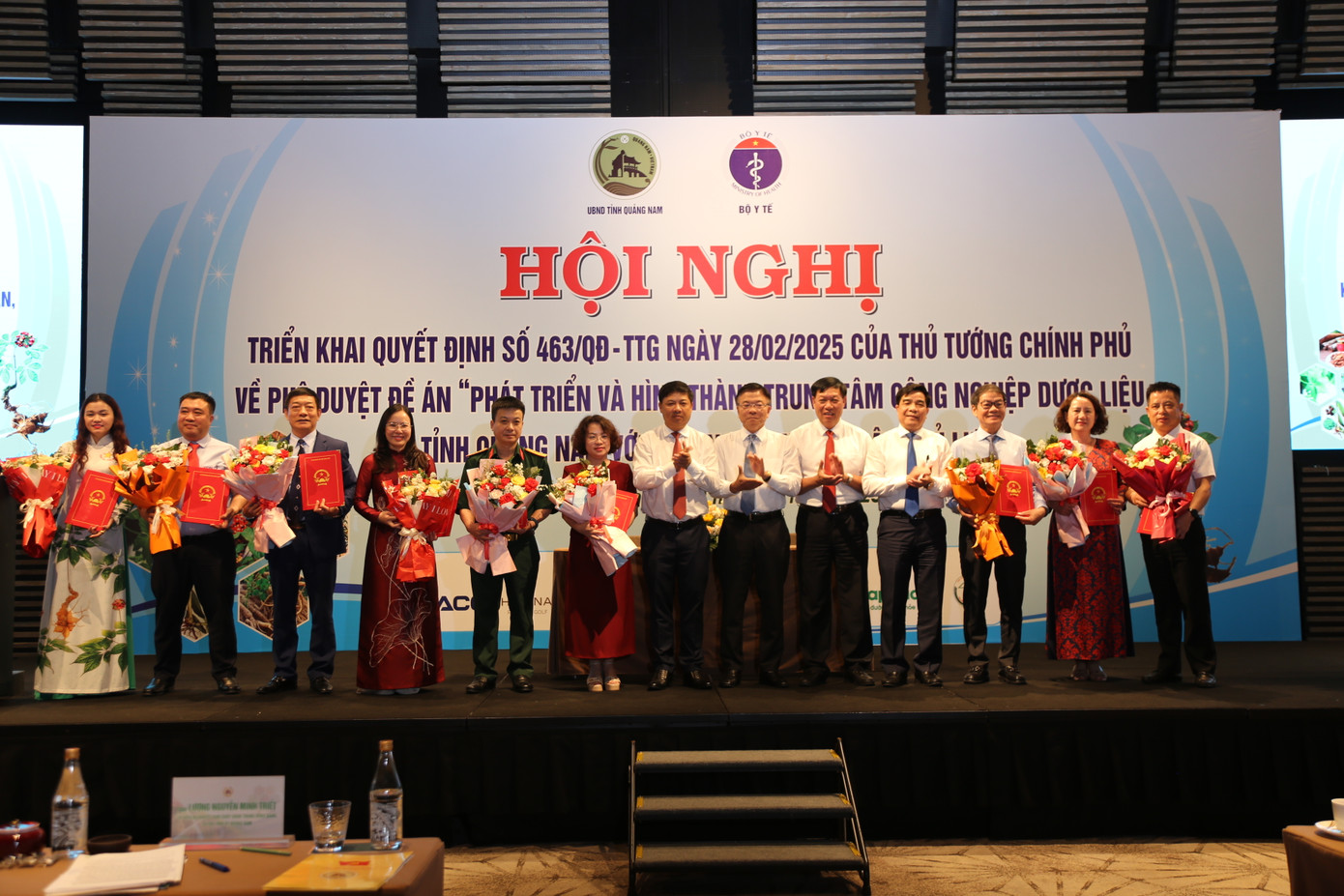 Doanh nghiệp tham gia ký kết các bản ghi nhớ và thoả thuận nghiên cứu, hợp tác đầu tư.