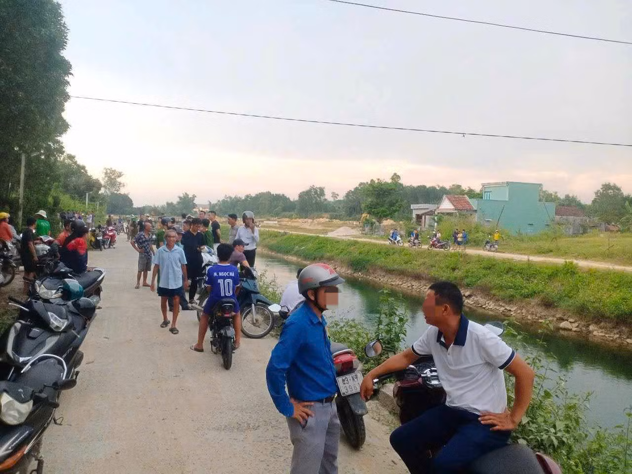Khu vực nơi phát hiện thi thể hai mẹ con. Ảnh C. Đ
