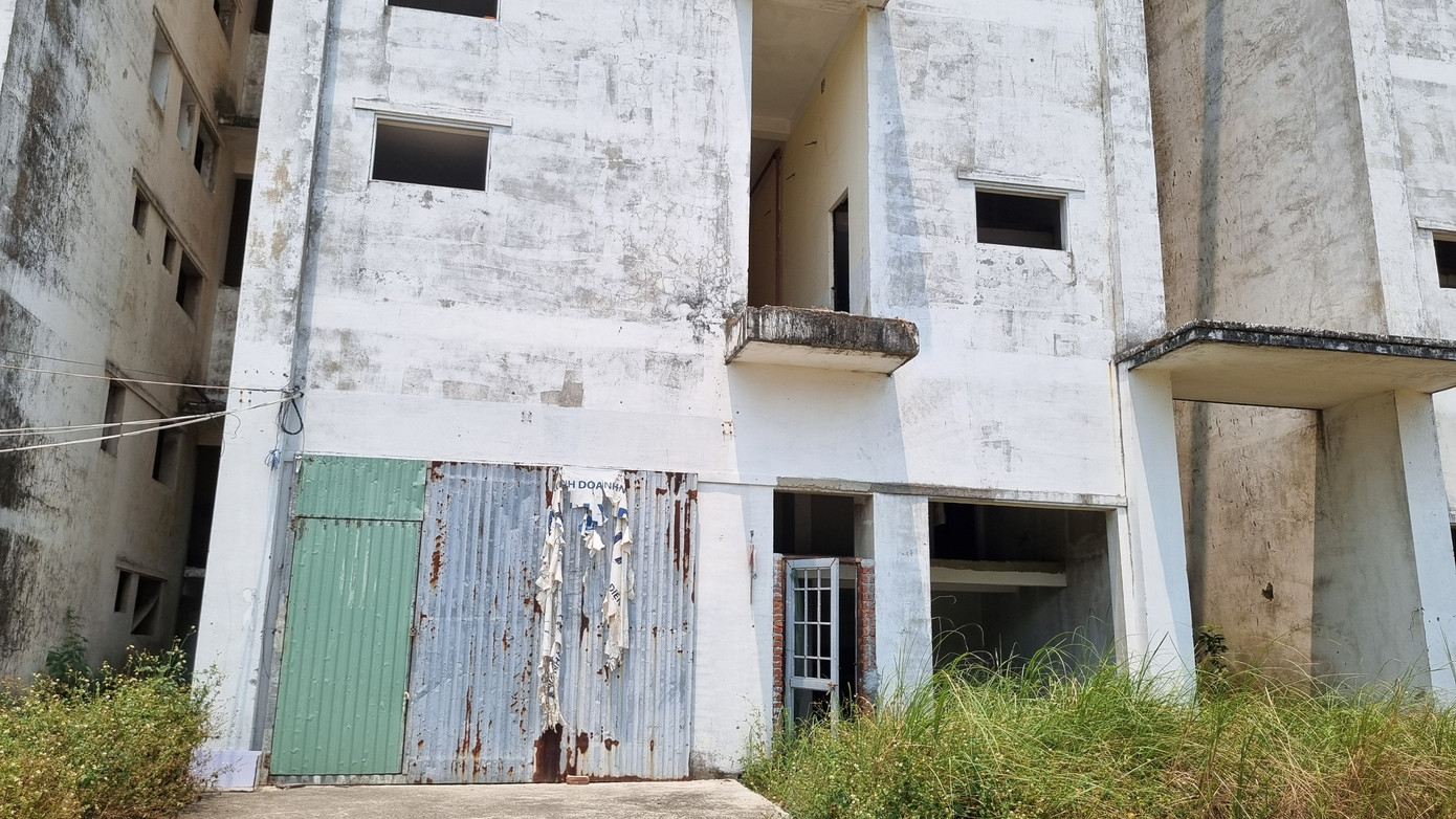 Mục đích xây dựng hệ thống cơ sở hạ tầng, công trình công cộng, công trình dịch vụ và 3.688 căn hộ đầy đủ tiện nghi sinh hoạt và khoảng 300 lô đất chia làm 3 giai đoạn, thời hạn hoàn thành chậm nhất tháng 8/2018. Tuy nhiên, đến nay dự án bỏ hoang nhiều năm và chưa có hạng mục nào được hoàn thiện gây bức xúc dư luận.