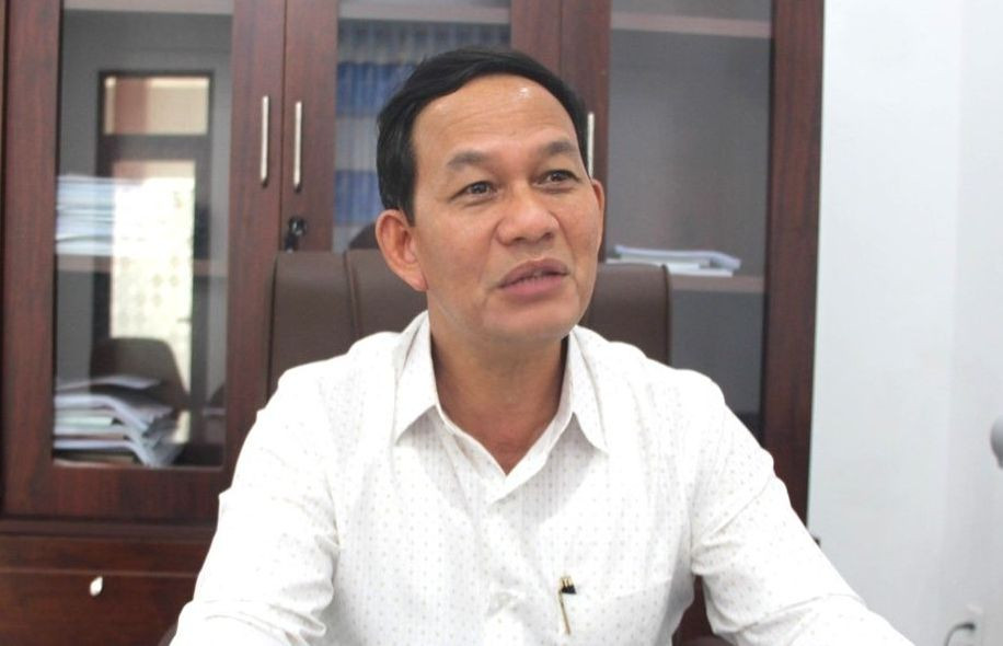 Ông A Lăng Mai, Trưởng Ban Dân tộc tỉnh Quảng Nam nghỉ hưu trước tuổi.