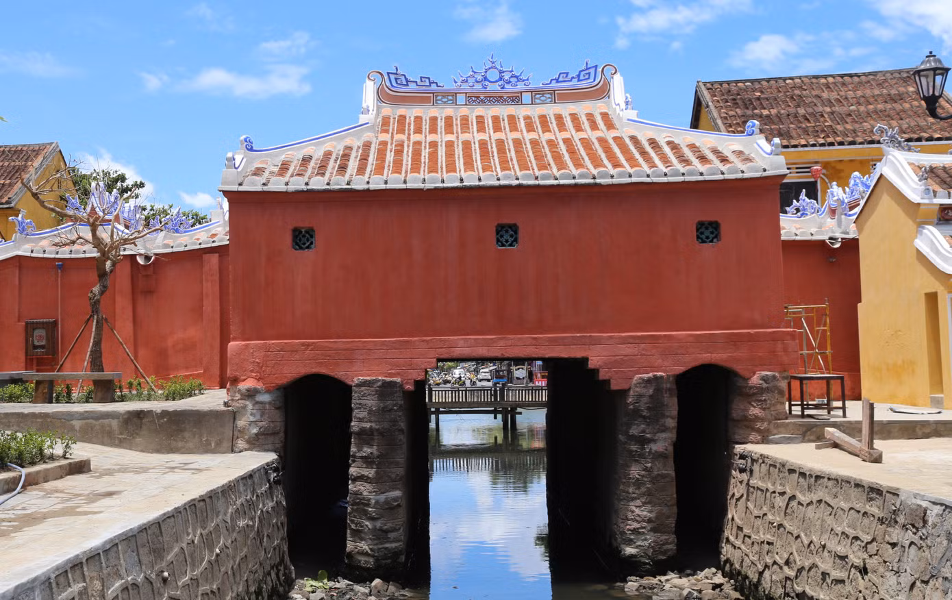 Di tích Chùa Cầu sau trùng tu.
