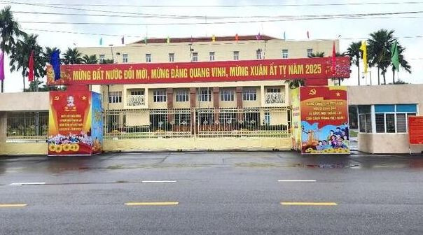 Trụ sở Tỉnh ủy Quảng Nam. Trụ sở Tỉnh ủy Quảng Nam.