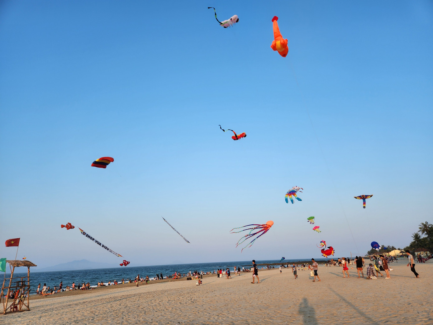 Quảng Nam khuấy động mùa hè với các hoạt động du lịch bãi biển.