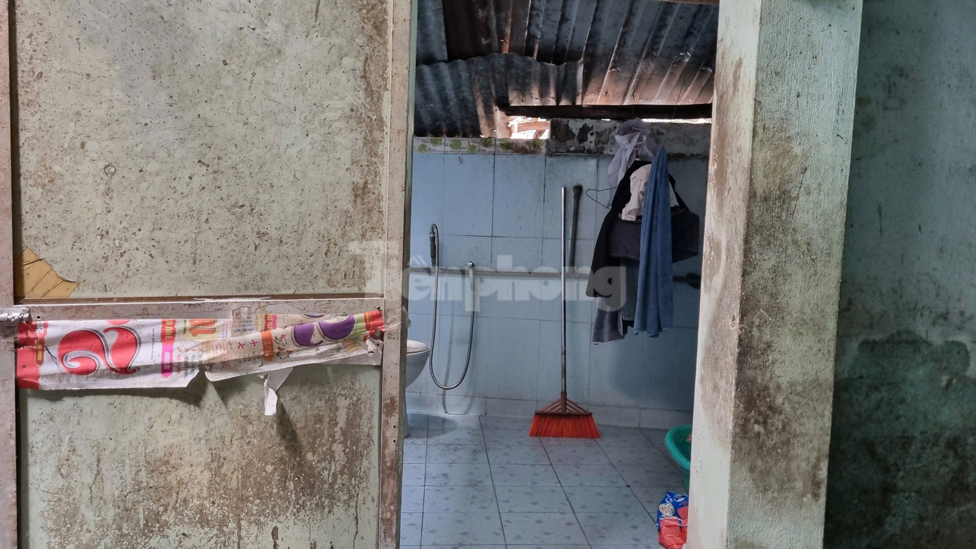 Khu vực nhà tắm nơi xảy ra sự việc. Ảnh: Hoài Văn