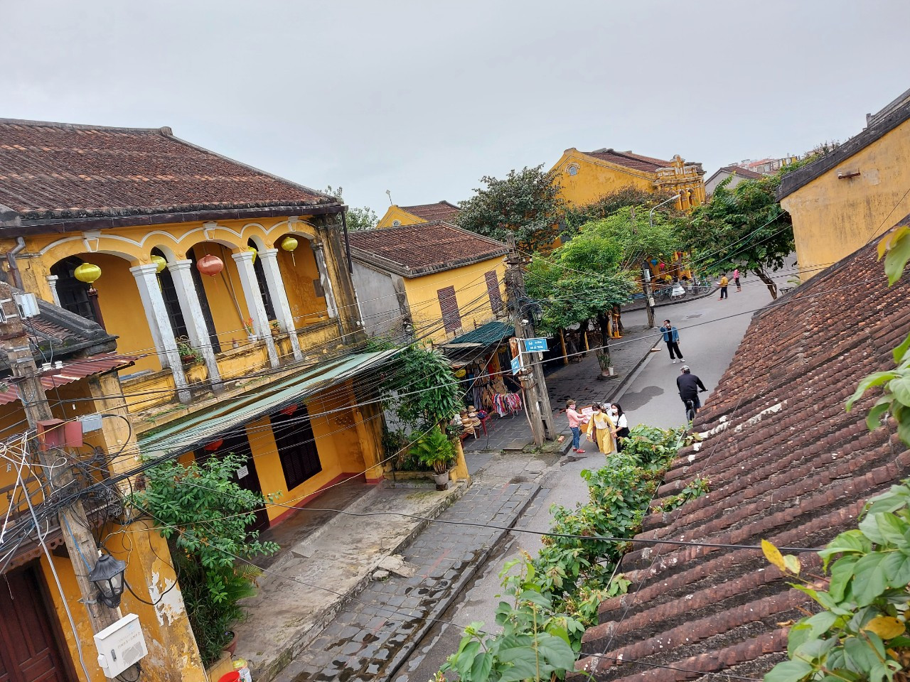 Hội An sẽ phân luồng 2 lối đi trong khi phố cổ, một lối cho du khách và một lối riêng cho người địa phương.