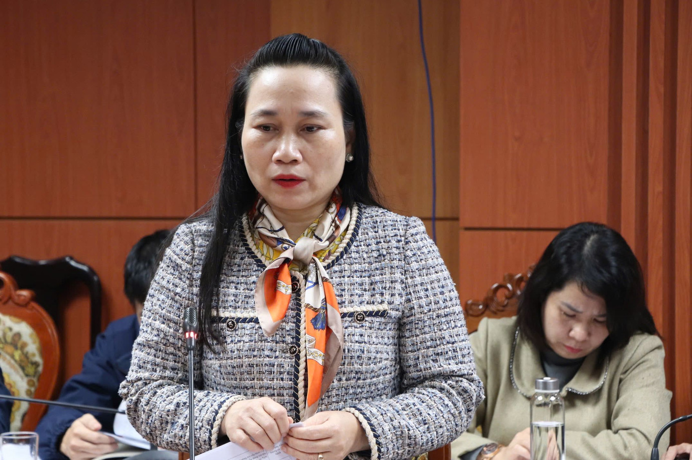 Bà Đoàn Thị Hoài Nhi, Phó giám đốc Sở LĐTB&XH tỉnh Quảng Nam. Bà Đoàn Thị Hoài Nhi, Phó giám đốc Sở LĐTB&XH tỉnh Quảng Nam.