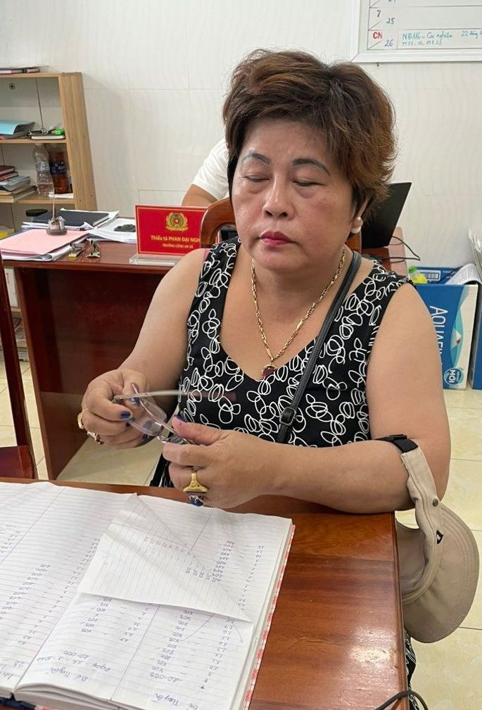 Các đối tượng Bùi My Oanh, Lê Thị Một, Đinh Thị Phụng. Ảnh CANQN. Các đối tượng Bùi My Oanh, Lê Thị Một, Đinh Thị Phụng. Ảnh CANQN.