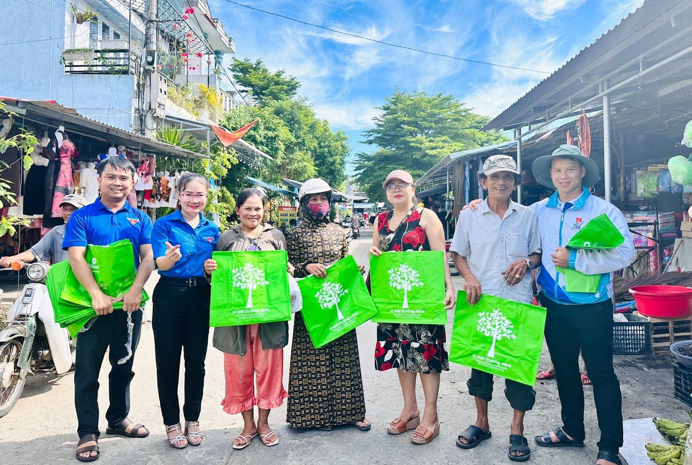 ĐVTN triển khai nhiều hoạt động sau lễ ra quân Chiến dịch Thanh niên tình nguyện hè.