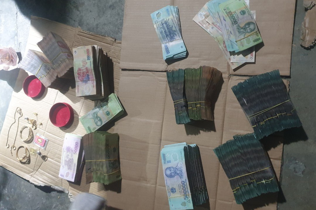 Tang vật vụ việc. Ảnh CA Tang vật vụ việc. Ảnh CA