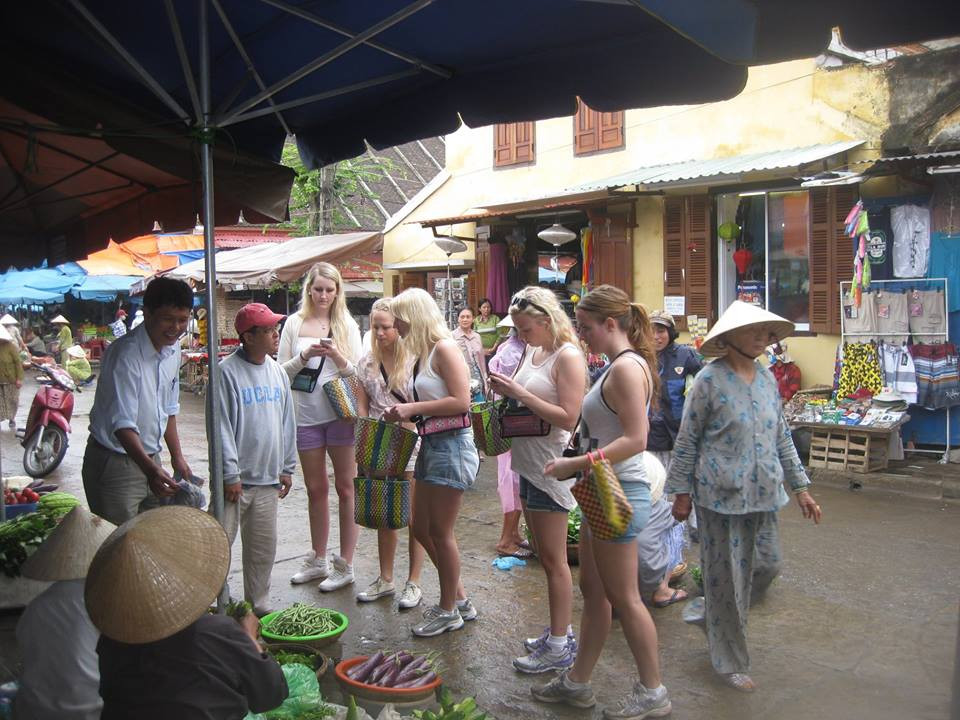 Cù Lao Chàm - Hội An trở thành điểm đến hấp dẫn du khách.