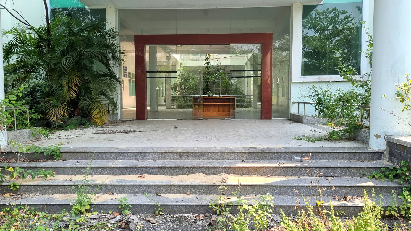 Công trình được khởi công xây dựng từ năm 2014, do Sở Y tế Quảng Nam làm chủ đầu tư.