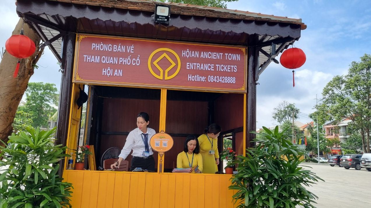 Quầy vé được mở thêm tại điểm giữ xe 332 Lý Thường Kiệt.