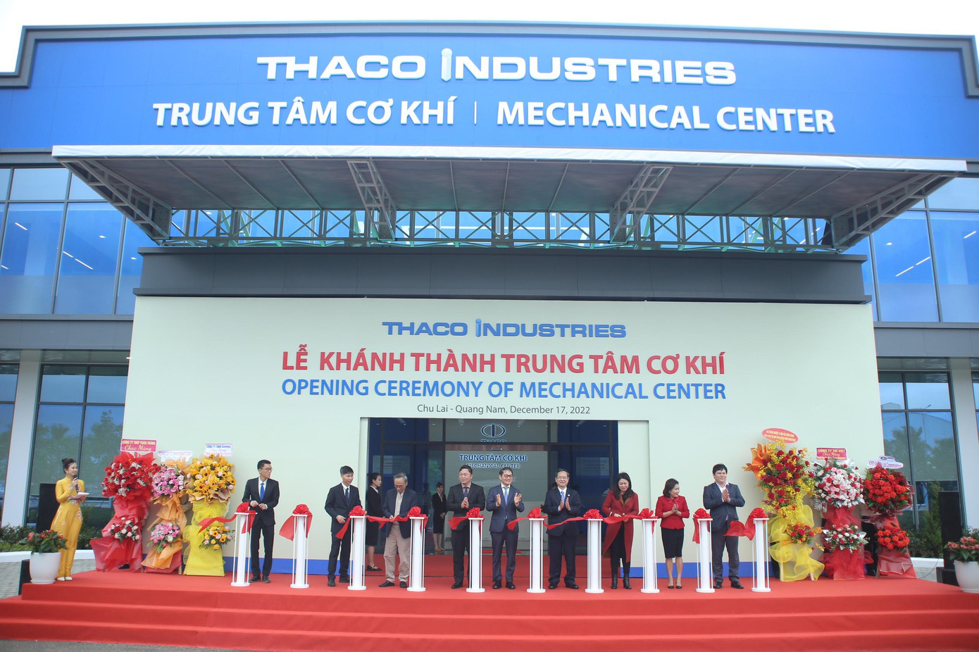 Thành lập THACO INDUSTRIES.