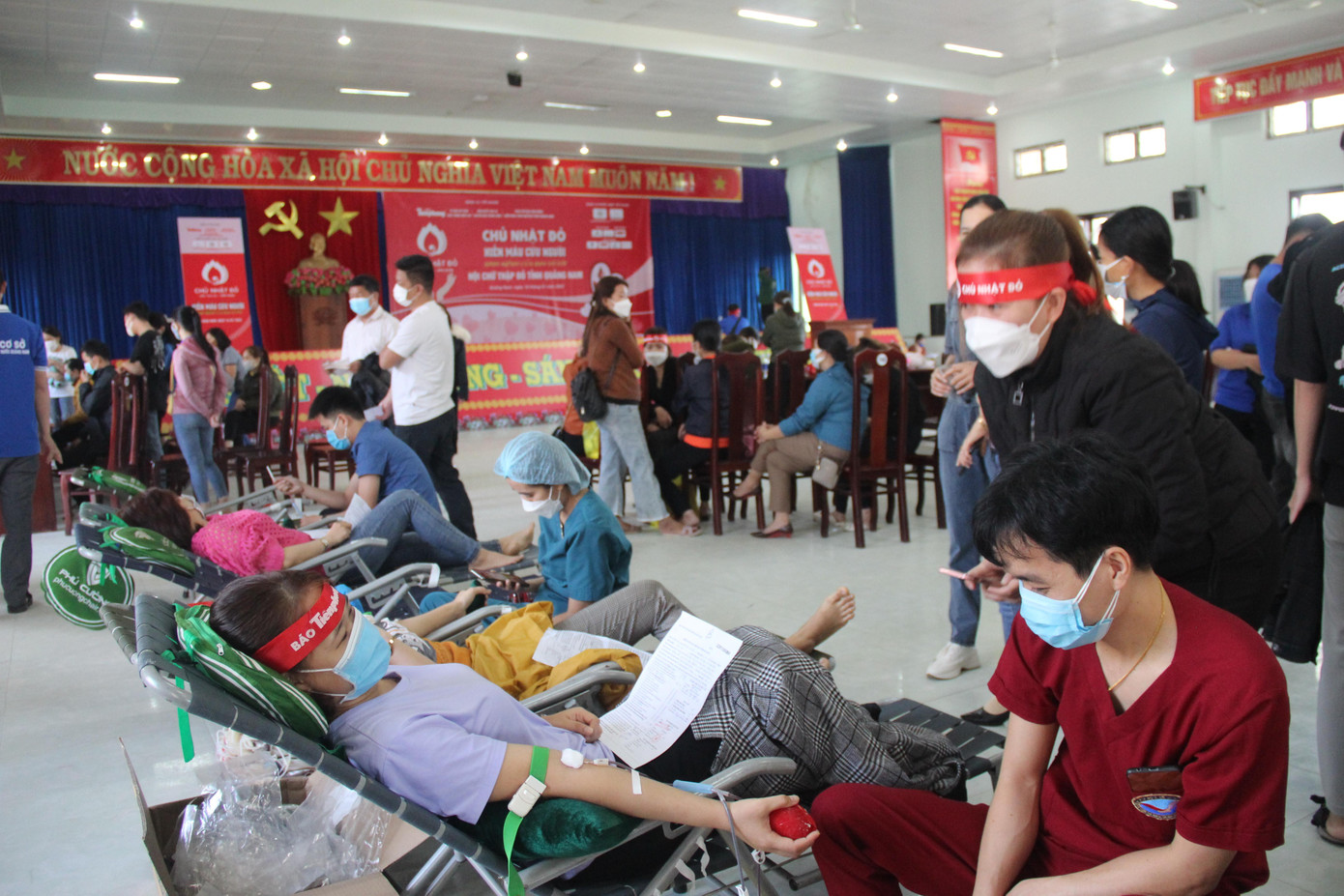 Ngày hội nhận được sự hưởng ứng của đông đảo bạn trẻ, người dân.