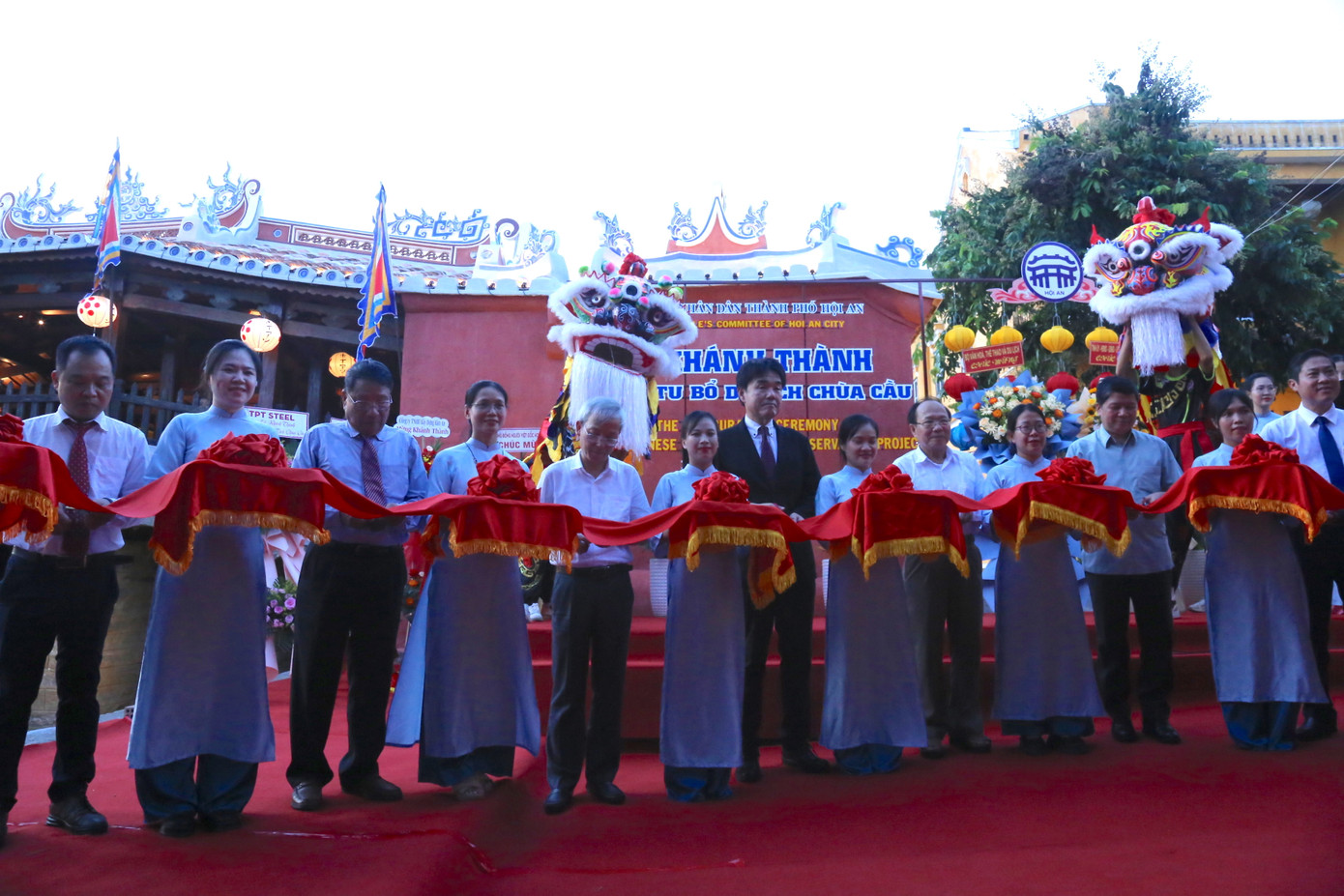 Thành phố Hội An tổ chức khánh thành dự án tu bổ di tích Chùa Cầu. Thành phố Hội An tổ chức khánh thành dự án tu bổ di tích Chùa Cầu.